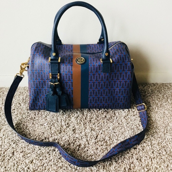 Tory Burch Handbags - Tory Burch Crossbody